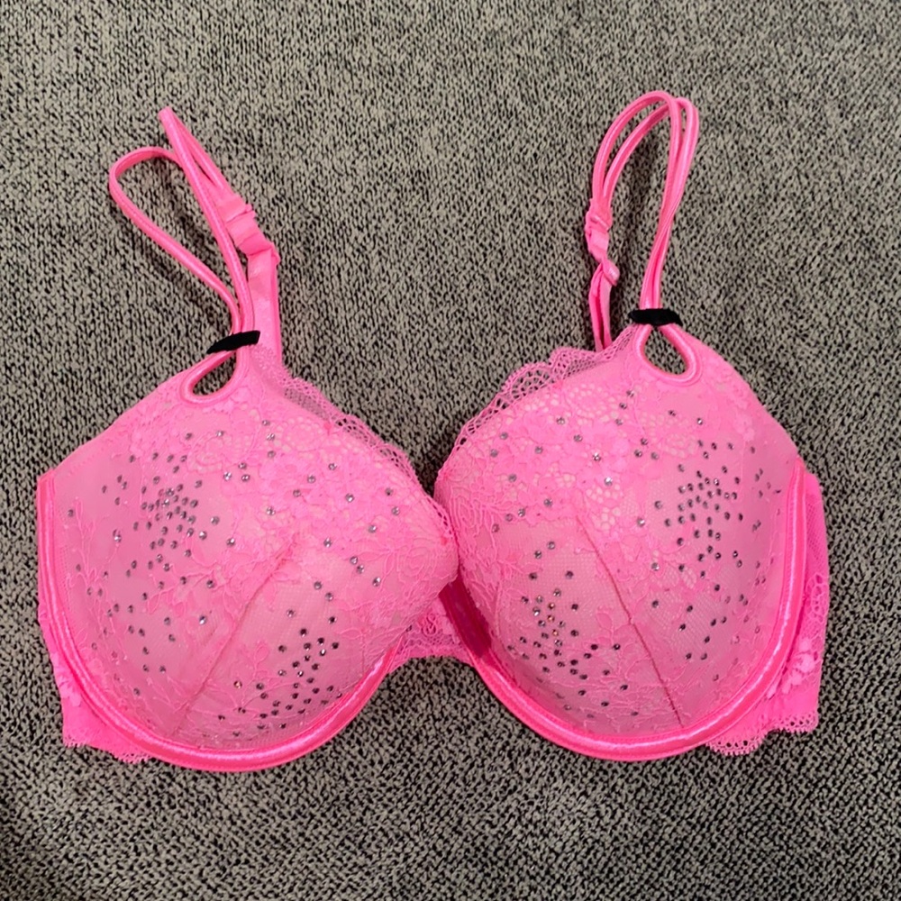 Victoria secret bra